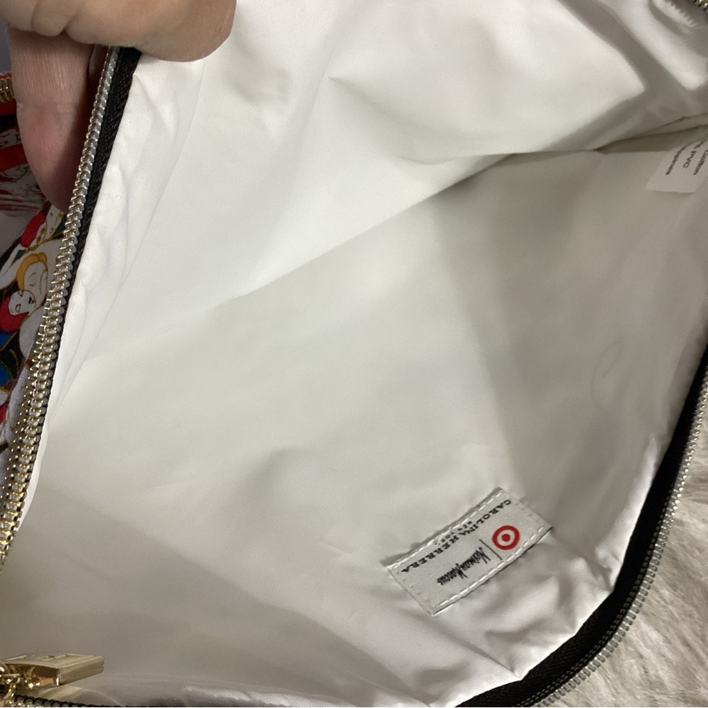 SOLD…….NWOT Nieman Marcus/ Target/ Carolina Herrera 3pc Quilted Travel Bags - Picture 10 of 15
